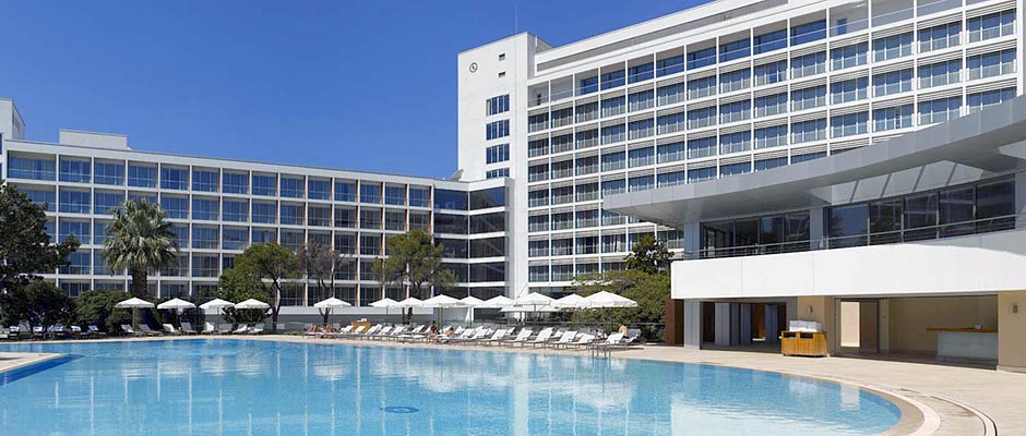 luxurious accomodation for health tourism